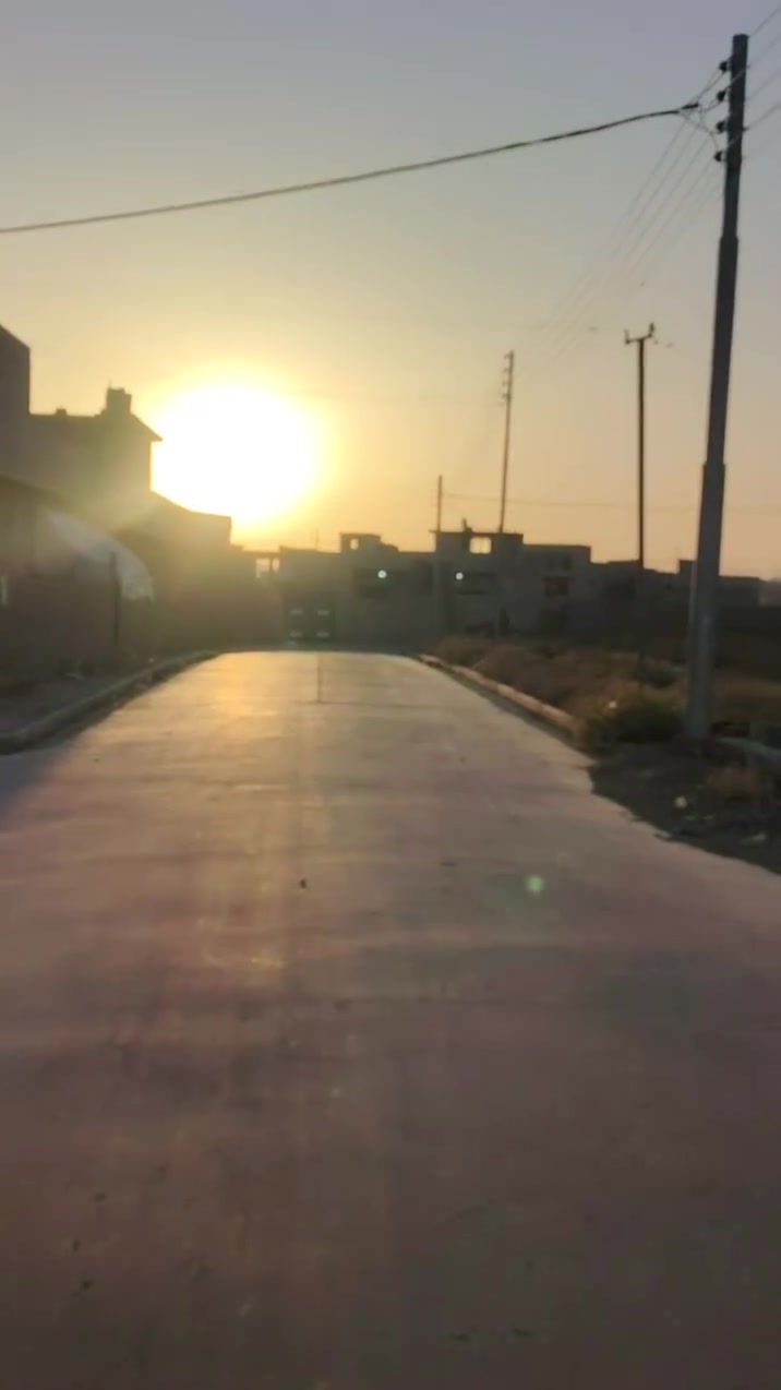 للبيع قطعة ارض ١٠٠ متر في العبور المدخل الأول قرب جامع العواد للتواصل على الرقم التالي *********** او المراسله على الخاص
