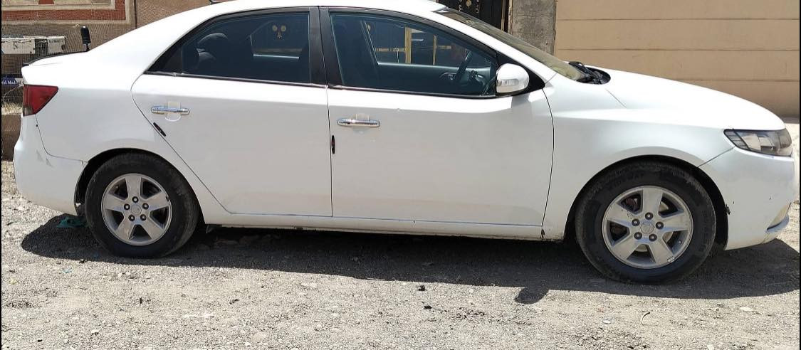 سيراتو 2011 بيها 3 قطعه ابيعك حزام وبيها  رقم اربيل دولي مكان تكريت72 مجال بسيط/***********
