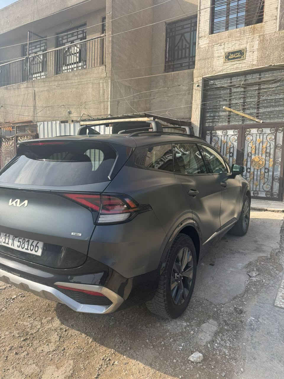 السلام عليكم
كيا سبورتج ٢٠٢٣ برستيج أعلى فئه بالسبورتج
فول مواصفات 
ضرر ربع البنيد مصبوغ
دعاميه بلاديه نفس اللون
بدون ايرباك 
ماشيه 88 الف
لون مميز Matte black
رقم بغداد 
السعر215 وبيها مجال بسيط
مكاني الشعب حي التجار
ملاحظة (صور الضرر مرفقه بالمنشور) 
***********
***********
