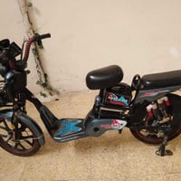 ماطور شحن • نظيف • يحتاج بطاريات