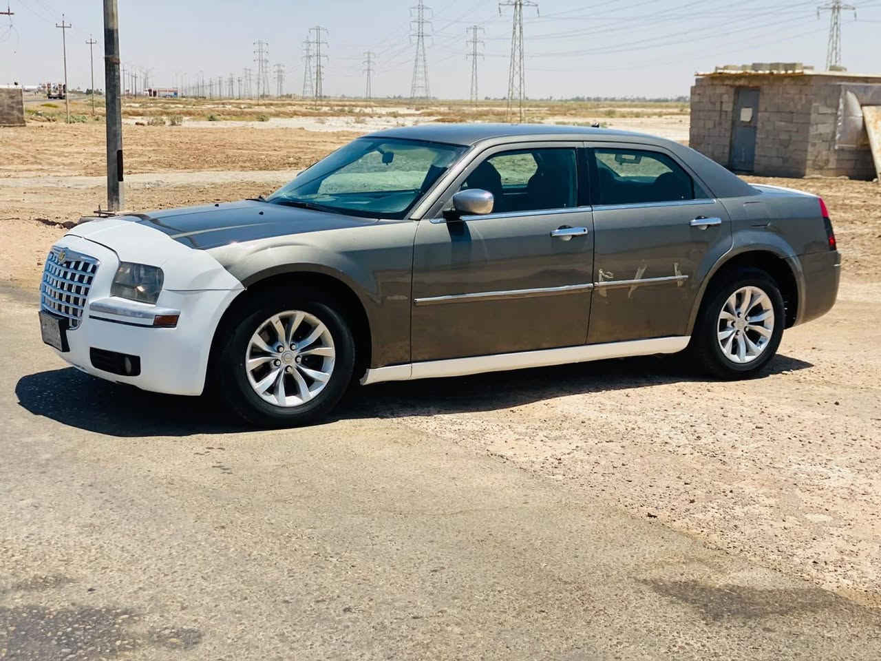 سلام عليكم لبيع وباما 8اصل سياره كفالة ضربه وتبديل وصبغ فقط هلال معمره سياره جديدة مكينه وكير كفاله حجم ميكنه 6سندر تبريد ثلج سنويه ل 28 تحويل مباشر مشروع وطني حداديه وتخم تأير وسياره جديده حيل سعر سياره 93بيه مجال مكان سياره عماره شراي ينتصل ‏‪***********‬‏
