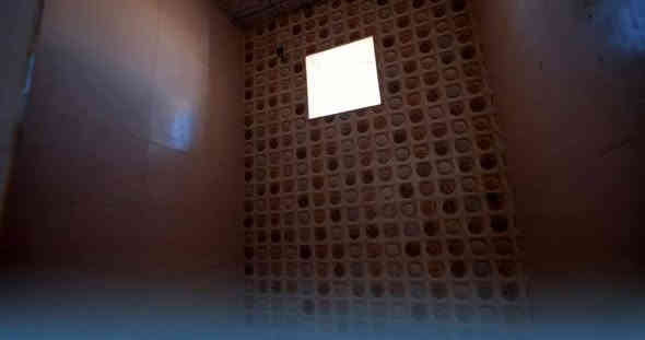 دار جاهز للسكن للبيع 160 م🔥
               في #مجمع_الكرار_السكني
لدى #شركة_بوابة_الغدير_للاستثمارات_العقارية

🔴دار 1353 للبيع.. بلوك 44
🔴 سعر الشركة 80...الواصل 30
🔴 مرحلة ثالثة..يباع بتطلوعة واقساط شهرية مريحه
🔴موقعه على على شارع 12م
📞 للاستفسار مراسلتنا عبر الارقام التالية

☎️*********** 
☎️*********** 

موقع الشركه 📌
النجف الاشرف..حي النداء _شارع المجمعات _مجمع الاميرات 2_الدور ال vip
