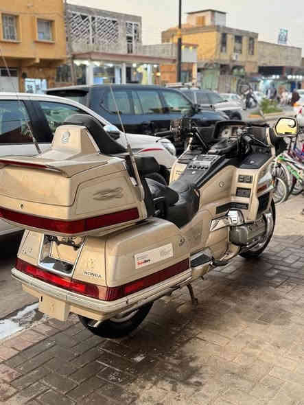 دراجه للبيع السعر ٢٧ رقم *********** مكان الدراجه بغداد
