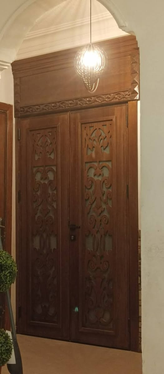 عروض على ابواب الخشب #الداخليه #الخارجيه
يتوفر عدد من موديلات البواب الحصريه 
ابواب قشره الجوز 
ابواب قشره البلوط
ابوب pvc 
ابواب لامنيت 
ابواب السحاب
ابواب الزوجاج
افضل تشكيله متوفر في منجره محمد طعمه 
للتواصل معنا على رقم
0789752659.


**إذا كنت صاحب هذا الإعلان وتريد حذفه لأي سبب، رجاءا أرسل رسالة إلى الدعم الفني**