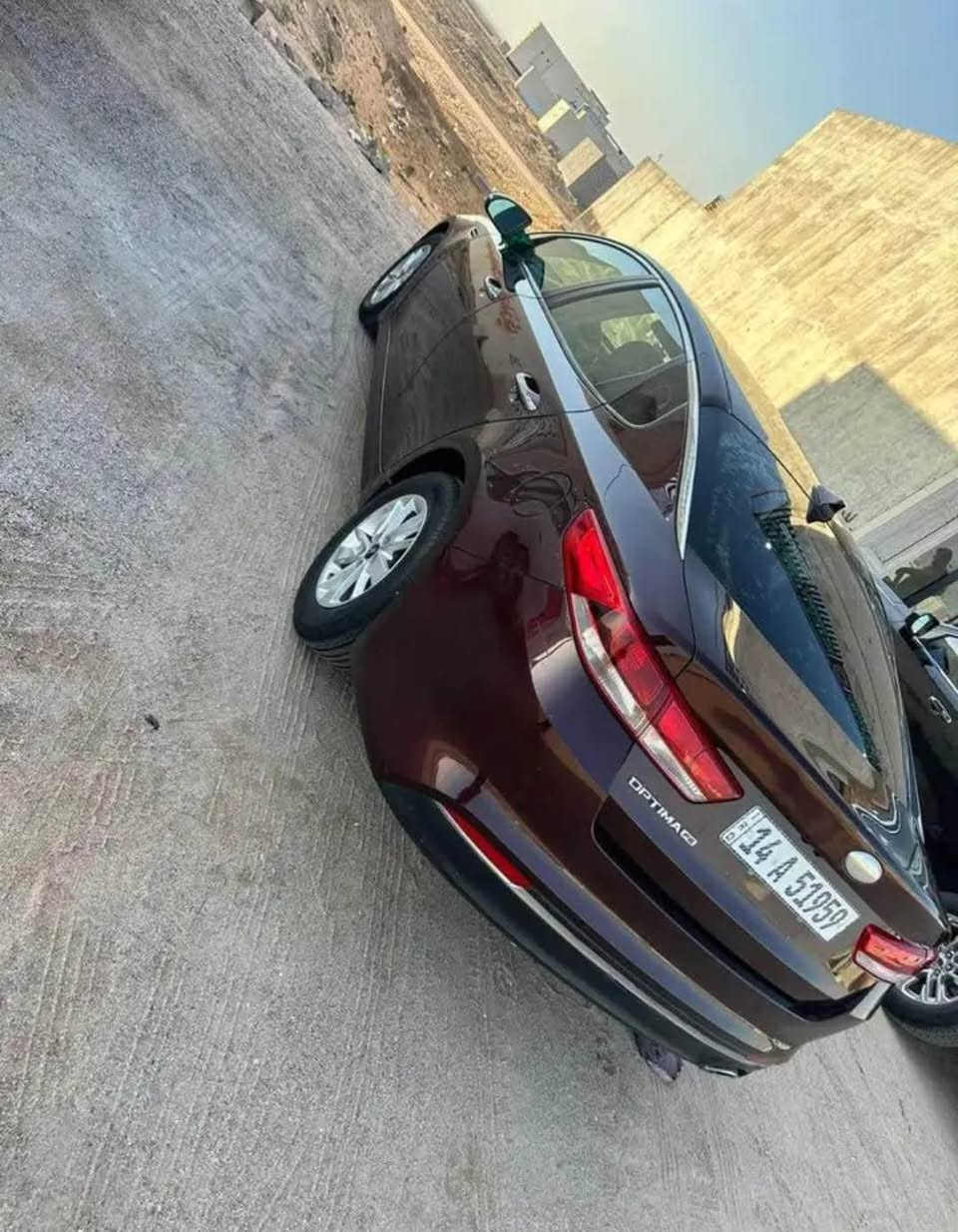 اوبتيما 2018 وارد امريكي محرك 2400 GDI
سياره نظيفه وجاهزه محرك وكير وتخم تاير تبريد حداديه  سياره رقم بصره باسمي
مواصفات رادار .مثبت سرعه  .كامره.ثلاث انظمة قياده 

وتوني منظف غرفة الاحتراق والنوزلات

سياره بدون ضربه تقرير مياه امطار

***********

السعر 130 ورقه
