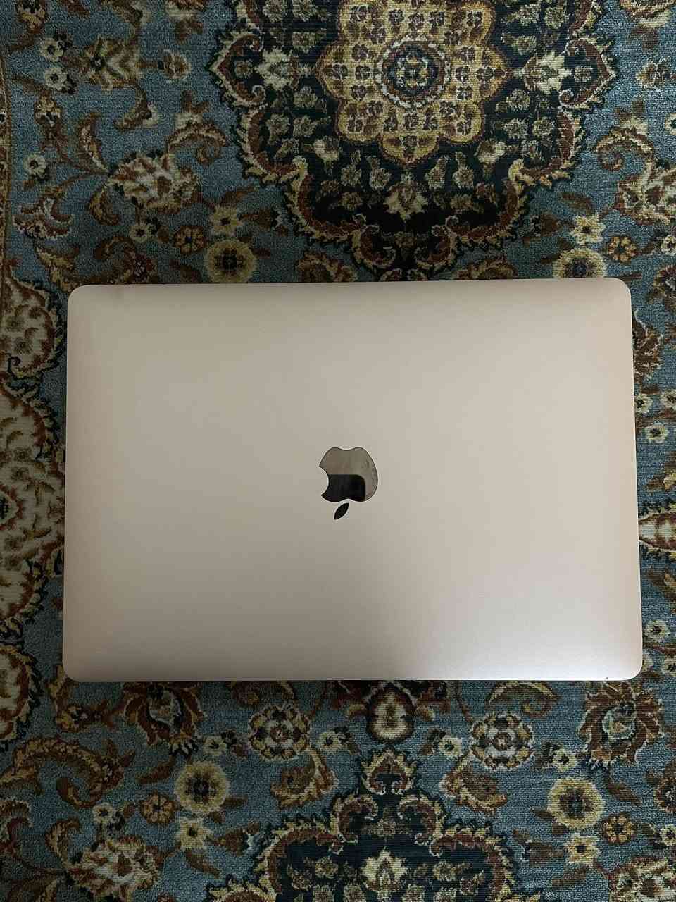 MacBook  Air  m1 ,2020
الـرام (8) والهــارد (256)

للبيع فقط 

الاتصال على رقم    ,  ***********
