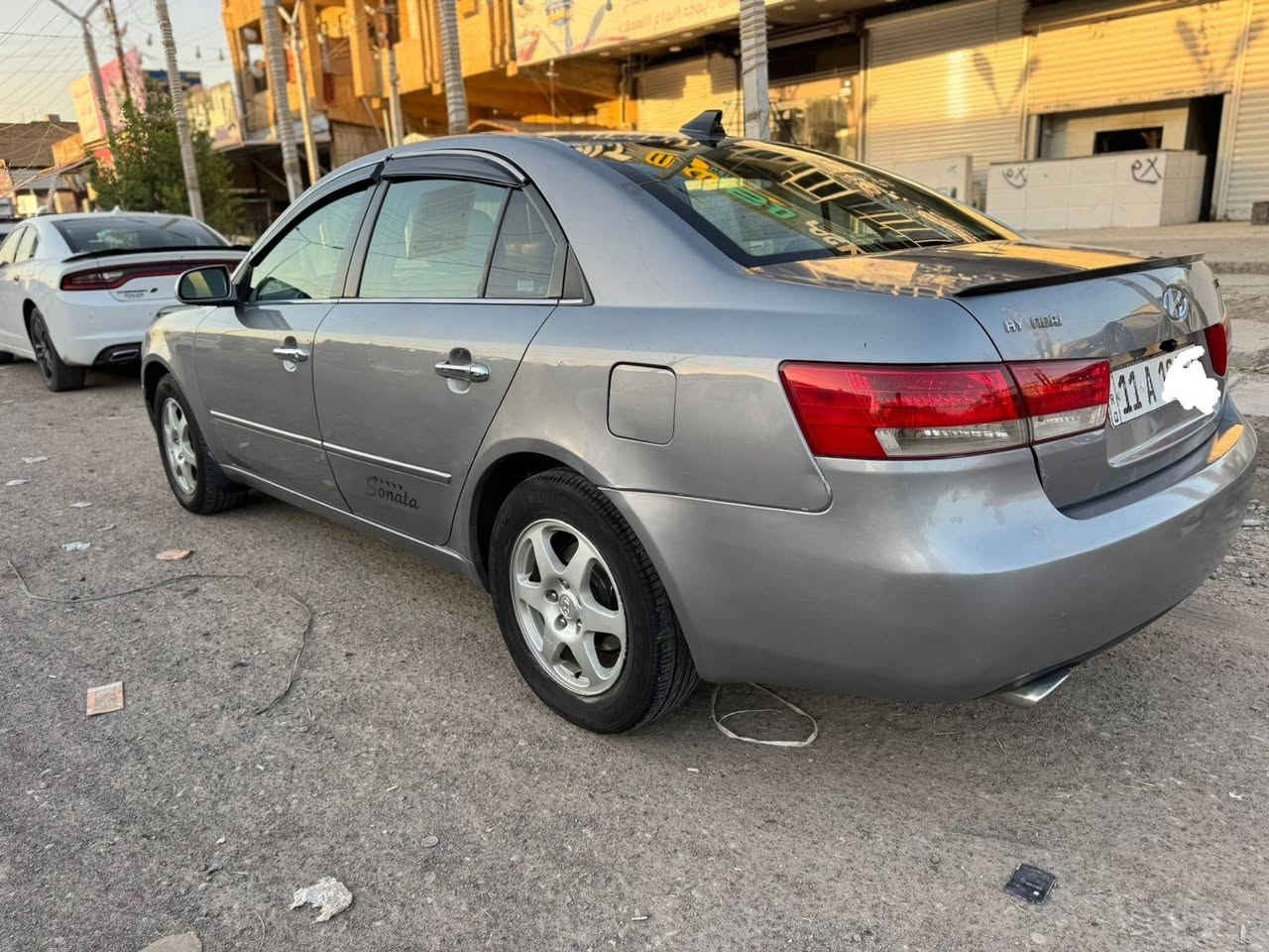 سوناتا 2006
مكينة 3300
وارد أمريكي 
سياره كل نقص مابيهة جاهزة للأخير 
بيهة صبغ حزام 
سونار موجود 
رقم بغداد باسمي 
مكانها بغداد السعر 87 وبيهه مجال بصيط التواصل او خاص *********** مكانه بغداد
