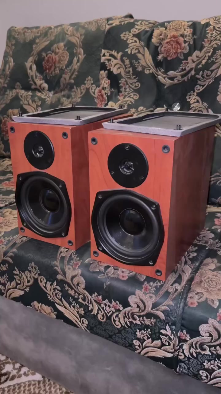 للبيع سعر 60 لف مع توصيل ***********
