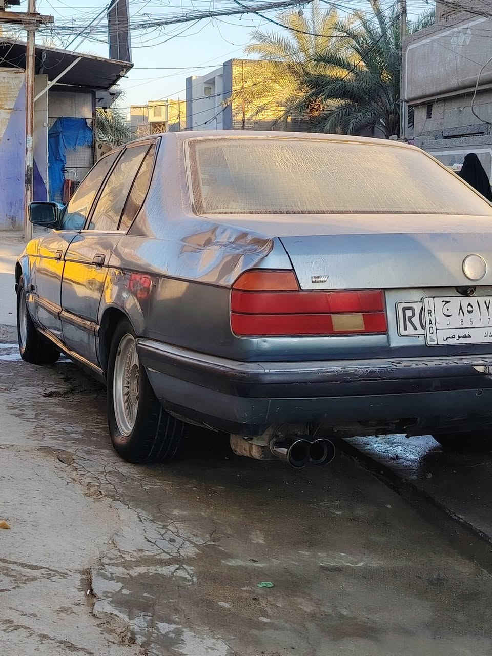السلام عليكم سيارة بي ام للبيع حجم ٧٣٠ موديل ١٩٩١ جاهزة سيارة بيع مستعجل رقم بغداد باسمنه السعر ٢٩ ورقه مكاني بابل حله مركز المدينة رقم موبايل ***********
