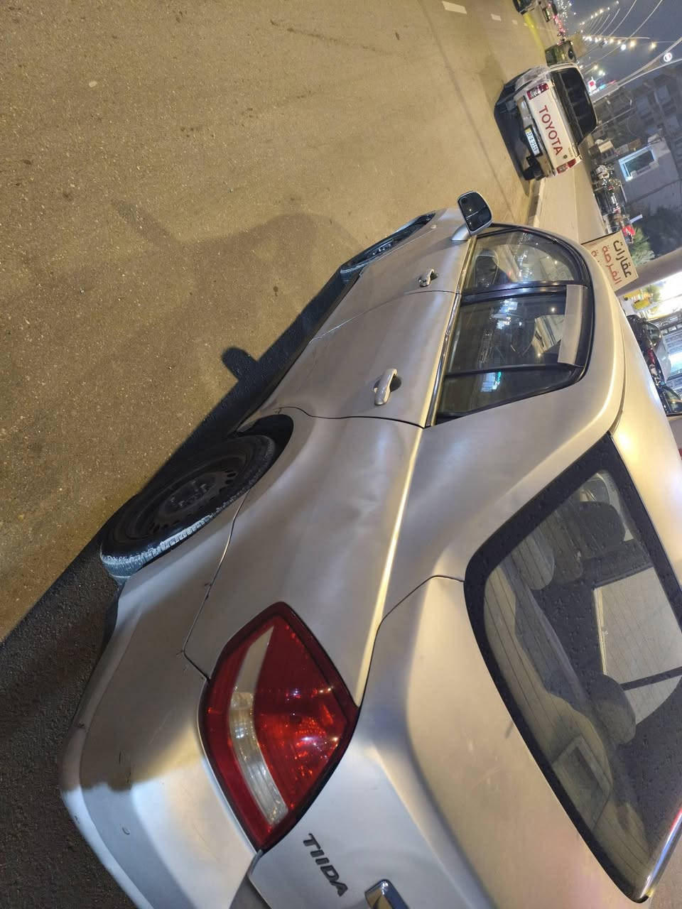 نيسان تيدا ٢٠١٠ الياباني مو الهندي السياره رقم بصرة بأسمي سنويه خير من الله 
سياره بيه ضربات وجراد مثل ما موضح محرك ممتاز كير كذلك ممتاز حداديه ممتازه تبريد شغال 
رابده ب ٧٠ راسلني وتس اب وتدال ***********
