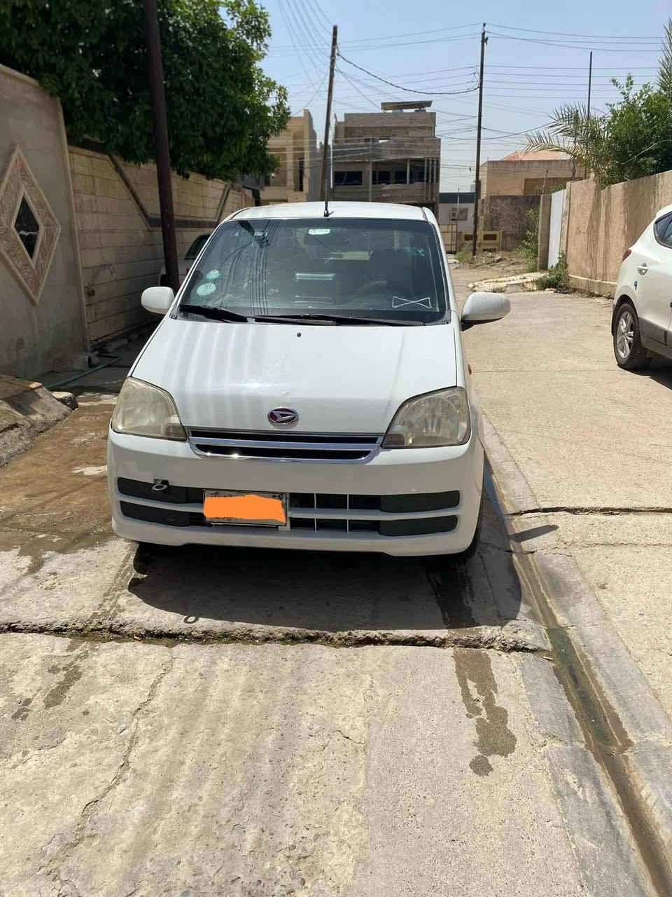 السلام عليكم ورحمة الله وبركاته
اخواني عندي هاي الداهستون ياباني كير اوتماتيك تبريد تدفئ كير محرك كله شرط متواجد ع الخاص او ع رقم *********** شرعيها بالموصل شرط التحويل سعر 31 وبيها مجال للطيبين
