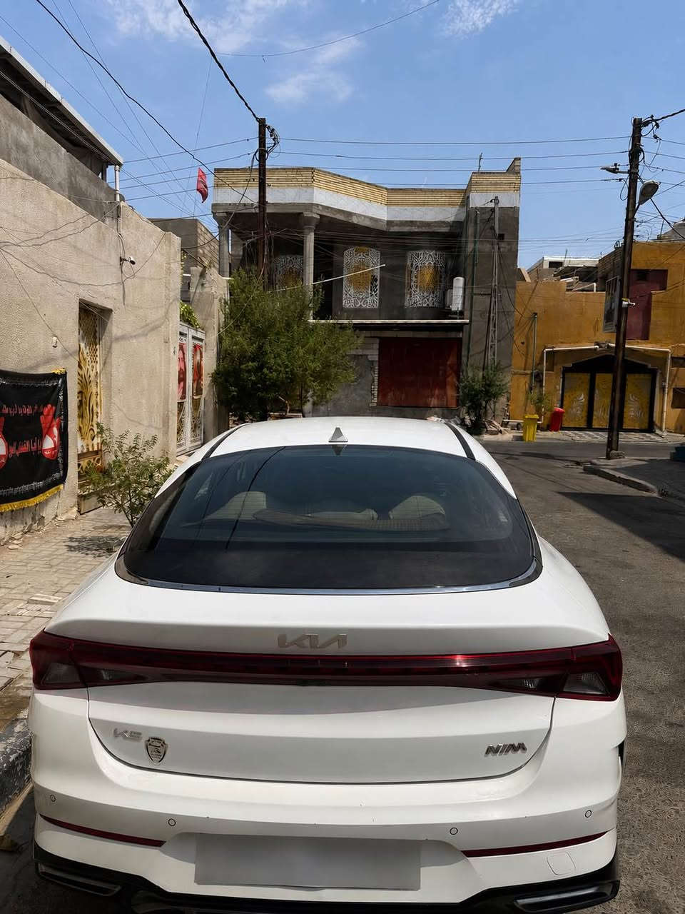 للبيع | Kia K5 خليجي (وكالة NIM)

✅ خليجي – وكالة NIM
✅ أربيل السنوية باسمي
✅ محرك 2000 سي سي مكفول 
✅ السيارة جديدة استخدام شخصي ماشية ٧٢ الف 
✅ الصيانة وتبديل الدهن بالشركة 
✅ تبريد ثلج وتبريده معروف
✅ اما باقي المواصفات المعروفة موجودة ما عدا الفتحة 
🔹 الملاحظات:
* الجاملق الأيمن بيه PDR رصعه من دحجه وسحبتها .
* توجد رصعات خفيفة بباب الراكب، موضحة بالصور بكل شفافية.
🔹السعر ١٩٥ بيه مجال قليل (تفحص السيارة يلا تشتري)
🔹 مكان السيارة (البصرة / القبلة)
🔹 للتواصل *********** البصرة, العراق
