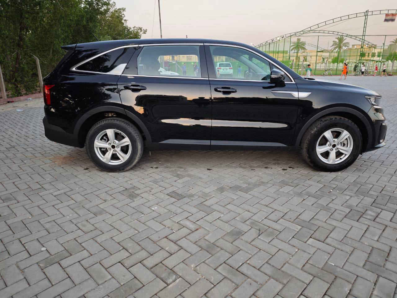 السلام عليكم اخوان / للبيع فقط  السعر245 ورقة للتواصل   ***********

كيا سورنتو 2023 وارد امريكي فئة Lx السعر245 ورقة رقم بغداد هزه وفحص وترقيم جديد شرط التحويل  للمشتري ) ضررها موضح بالصور .

ماشية 13 آلاف كيلو فقط

2500  مكينه  / 7 راكب

رادار امامي خلفي =  مانع تصادم 

قيادة ذاتيه = تحديد مسار 

انضمة قيادة 4

 . eco .

smart

comfort

Sport

مانع انزلاق 

تبريد قطعتين

لد امامي نهاري 

شاشة تدعم كار بلي وابل بلي

كامرا خلفيه  

تحكمات استيرن جهتين يمين ويسار 

لايت زينون عالي ناصي

وباقي المواصفات معروفة

صور الضرر مرفقة مع المنشور 

للتواصل 

***********
