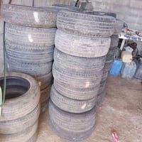 يابه بلاش الطيبين وينهم تايرات مستعمله نظافه ثمانين بل ميه/07737392685