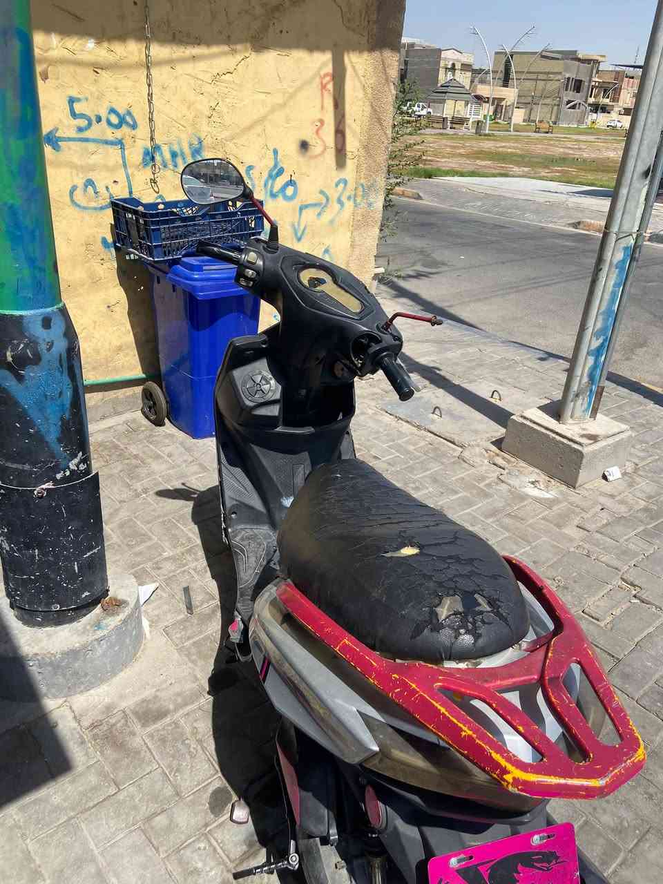 سلام عليكم سكنس للبيع دراجه ما تشتغل مادري شني بيها مكينتها مجفته مره وحده  سعر 150 مكاني قبله


**إذا كنت صاحب هذا الإعلان وتريد حذفه لأي سبب، رجاءا أرسل رسالة إلى الدعم الفني**