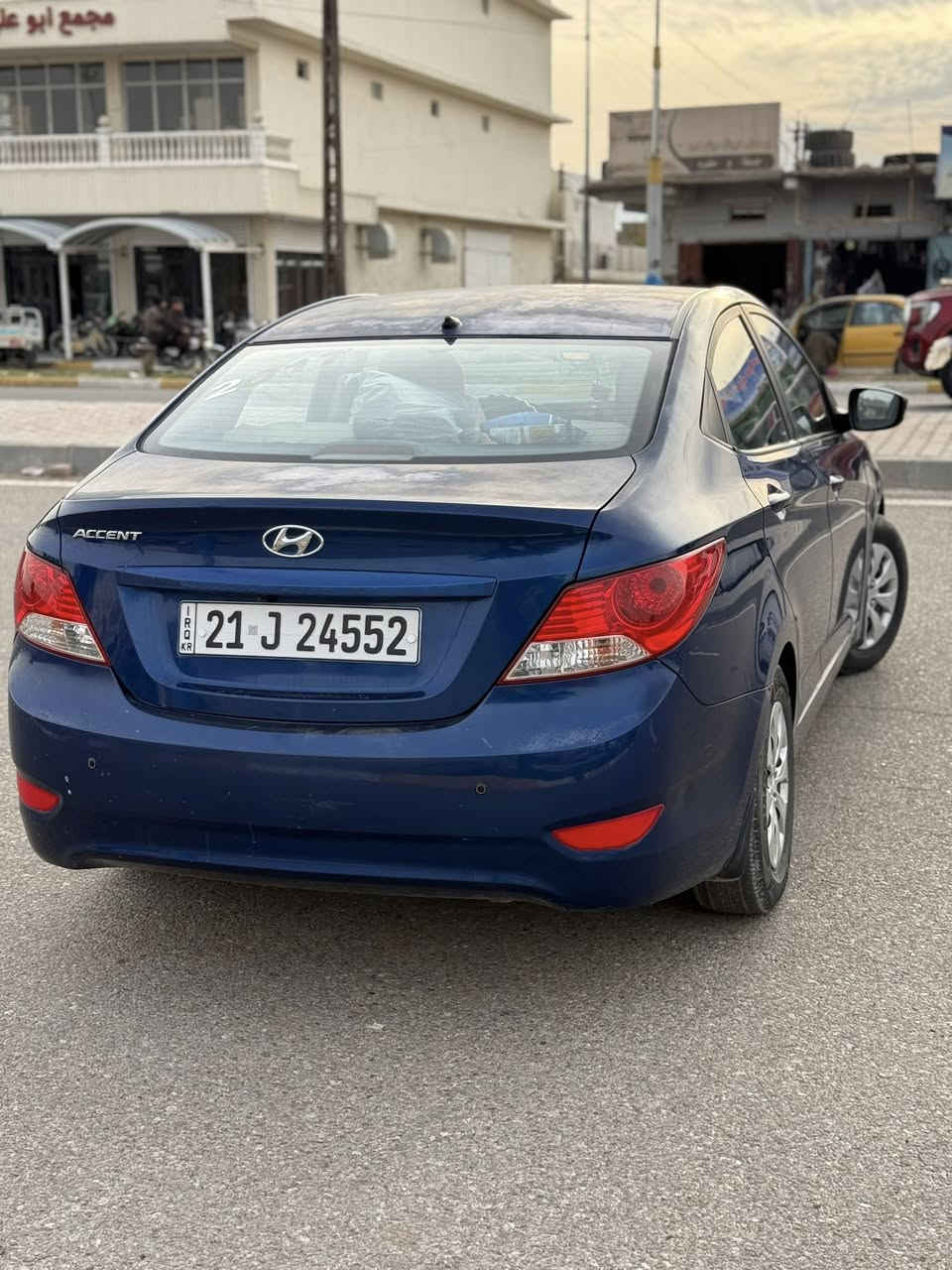 للبيع او مراوس اكسنت خليجي موديل 2017 رقم سليمانيه بسمي سنويه رقم جديد شرط التحويل والغرامات سياره خليجي بيها صفحه السائق صبغ بدون دواخل بدون ايرباك فقط رش محرك كير بشرط ممفتوح بدون صرف ماشيه 185 الف لون ازراق سياره جاهزه من كلشي اربع تايرات جديد صدر جديد تبريد ترفيه بشرط السعر 102$ وبيها مجال حك الجيه مكان السياره بدوز وشراي يتصل على الرقم ***********
