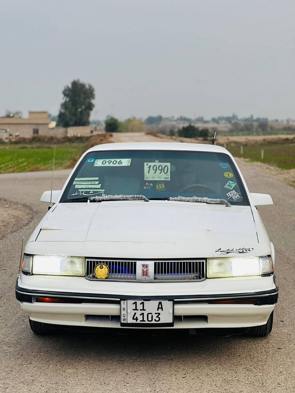 السلام عليكم
اولدز للبيع 
موديل 1990
رقم بغداد دولي مشروع وطني
كير محرك شرط 
صدر جديد 
تخم تاير جديد 
كهربايات كلها شغاله مابيها نقص 
السياره احلى من الصوره 
السعر 42 وبيها مجال شي قليل 
مكان السياره تكريت الاستفسار الاتصال ع الرقم***********
