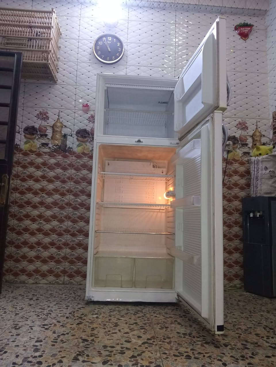 ثلاجة نضيفة جدا حجم 20 السعر 200 الشراي خاص يوجد توصيل


**إذا كنت صاحب هذا الإعلان وتريد حذفه لأي سبب، رجاءا أرسل رسالة إلى الدعم الفني**