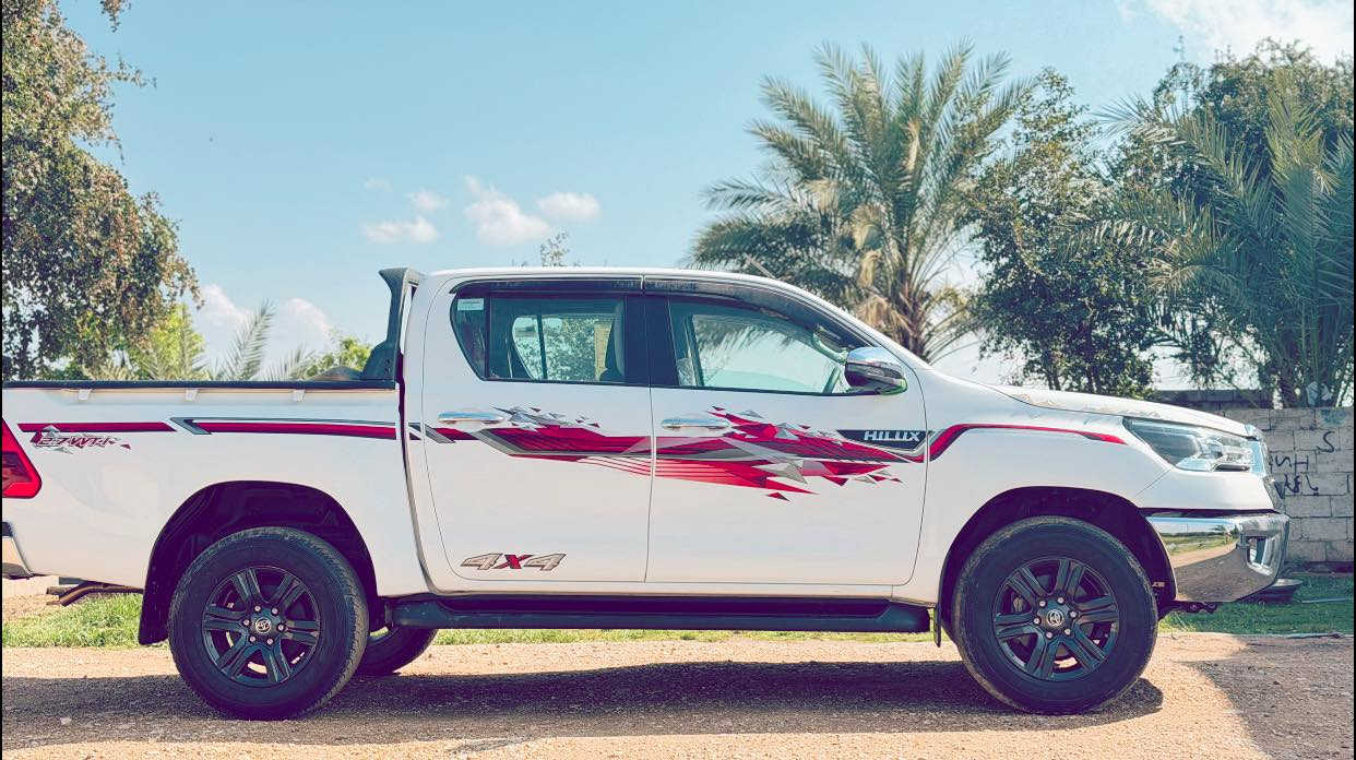 السلام عليكم على بركة الله للبيع تيوتاهايلوكس 2022فول مواصفات بصمه اوتماتيك ماشيه68وضع الشركه تايرات شركه جديده بمعنى الكلمه رقم اربيل للاستفسار عل هاذا الرقم***********مكاني واسط الشحيميه
