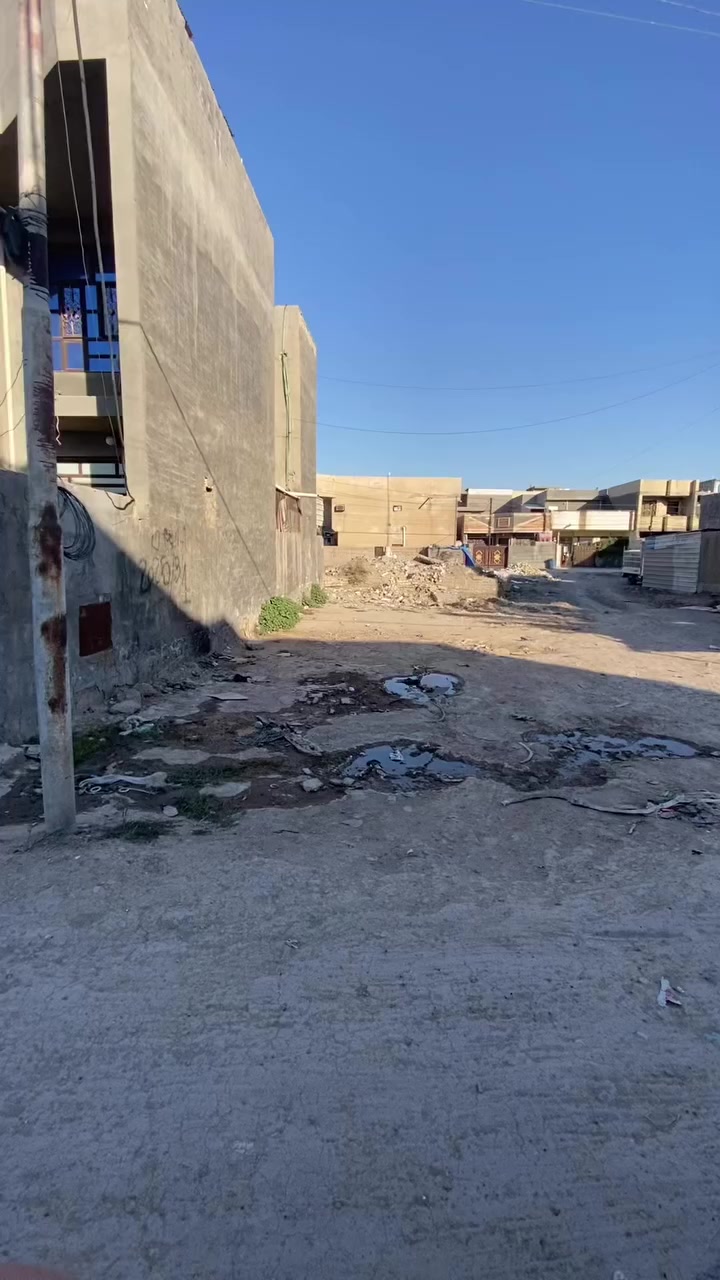 قطعة ارض للبيع
100 متر موقع مميز

واجهه 5 نزال 20

***********
