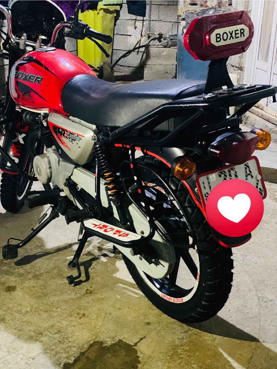 السلام عليكم بوكسر جبلي 21بشهر 11مرقم ديالى تحويل ثاني يوم دراجة كفالة عامة ديالى بعقوبة بهرز باب الخان سعر 2250 وبي مجال حك الجية ***********
