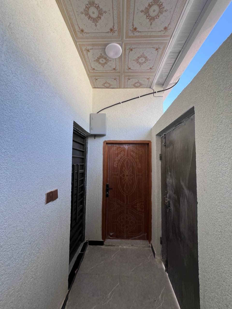 بيع بيت بنضام أقساط .
وقف سني مسجل أصولي 💯
إبي الخصيب - أبو كوصرة - قرب سنتر طة
#المساحة :: 100م / تستلم البيت مفتاح 🔑 
البناء حديث 2026 
#تسلسل_البيت:: الثاني عن الركن شارع تبليط
#يحتوي :: طارمة . صحيات خارجية . أستقبال
مطبخ . منور . صحيات داخلية . مطبخ . صالة .
غرفتين منام . أساس كونكريت / سقف سندويج
#سعر_القسط_الكلي :: 48 مليون وبي مجال .
تاخذ بيتك حسب الشروط المذكوره بالمكاتبة
#للأستفسار :: ***********
