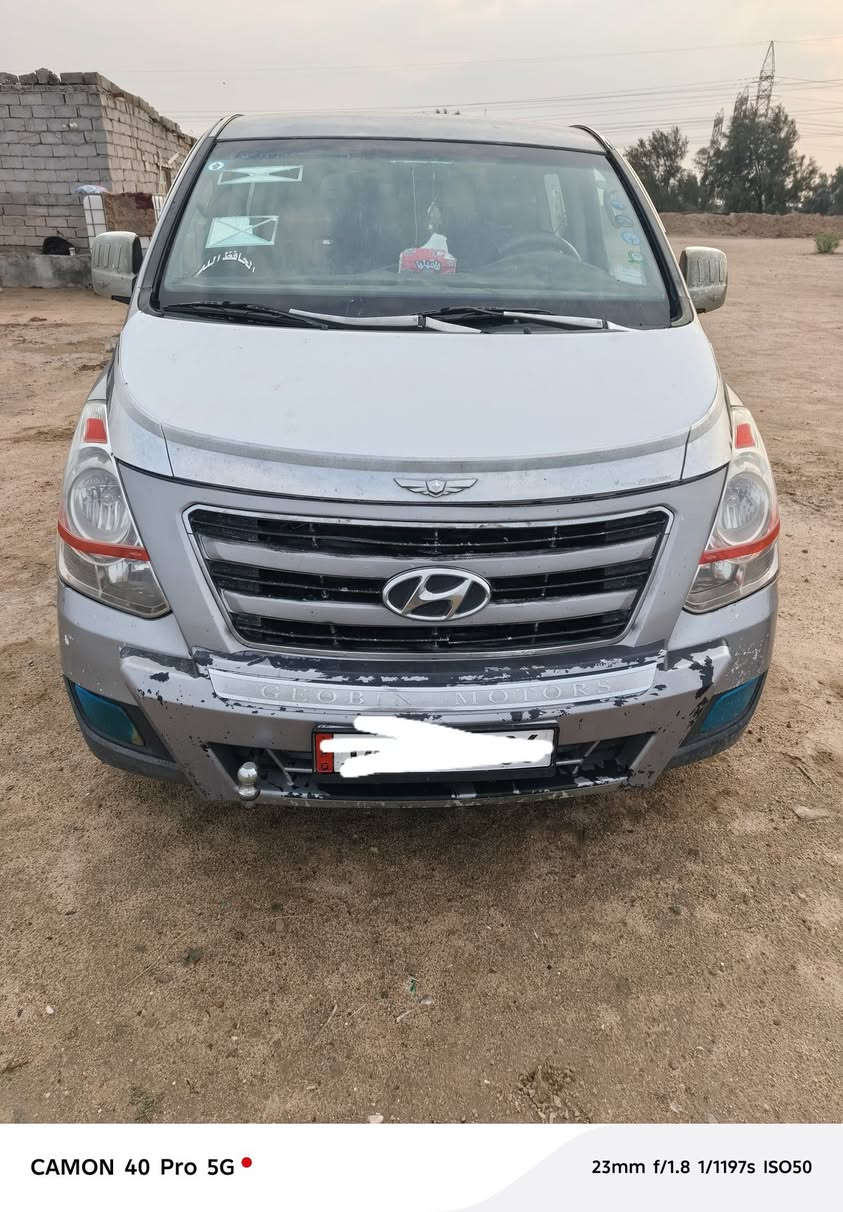 السلام عليكم 
ستاركس 2011سنويه نهايتها٢٠٣١
بأسمي وتحويل مباشر علما السياره مصبوقه جماليه وبيها خسفه بلجاملق الخلفي الأيسر 
مكينه جديده نضيفه كلش شرط كير  مكينه
تبريد تايرات حداديه البيبان خياس غليل كللش ما مبيين سعر 150بيه مجال للشراي رقم بصره انكليزي عنوان بصره الزبير  رقم الهاتف *********** وحياكم الله
