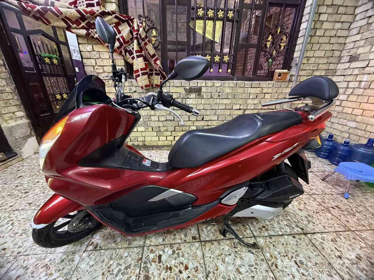 السلام عليكم أخواني.
PCX -الجيل الثالث ياباني

مكينة مكفولة ممفتوحة ابد. (السعر ١٧ ورقة) قفل- قفل -قفل

الكفرات من ضياء أصلية ومعروفة شوفة عينك

الدراجة خير من الله وبالعافية عل الي ياخذها والنظافة شوفت عينك تعال واقتنع

***********

البلديات
