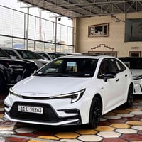 كورولا 2025 S بلاك إديشن  • داخلية احمر   •  كرسي كهرباء  • سبايدر خلف...