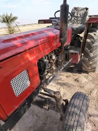 مكينه عنتر للبيع مع فدان وديج السعر اربعة ملايين وبيه مجال بسيط مكينه ...