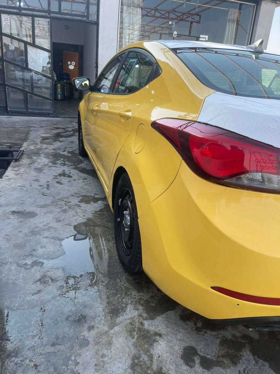 السلام عليگم هاي سياره انتره مديل15امريگي رقم ديالى/***********
