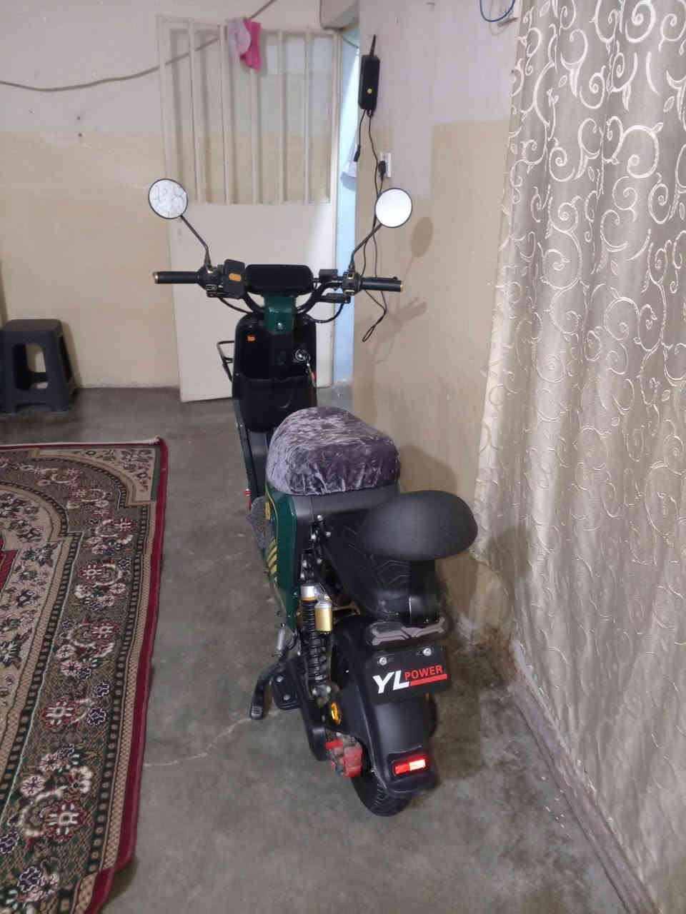 السلام عليكم R9 للبيع نضيف مستخدم شهرين كله شغال شرط
نضافه فول بطاريات جدد تايرات جدد مكان كركوك واحد حزيران السعر 450$بي مجال قليل ‏‪***********‬‏
