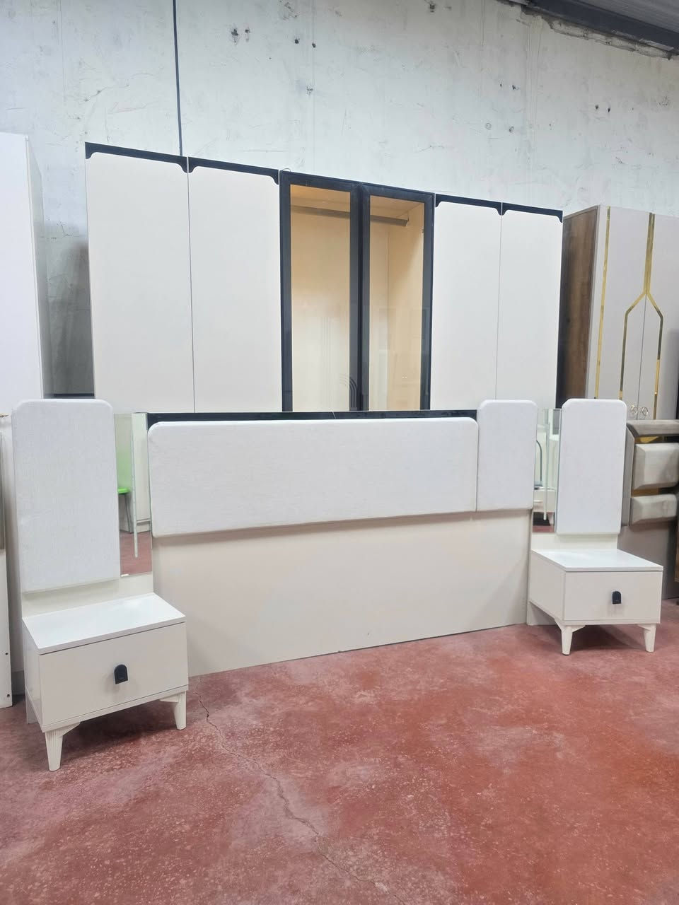 💎💗 غرفة تركي جديده
🛏️ 6 قطع كاملة
💯 نظافة 99%
سرير مخزن +جك
🚪 نظام أبواب مرتب
💸 السعر 550 قفل
🪛 شد مجاني
🚚 نقل مجاني
💎


**إذا كنت صاحب هذا الإعلان وتريد حذفه لأي سبب، رجاءا أرسل رسالة إلى الدعم الفني**