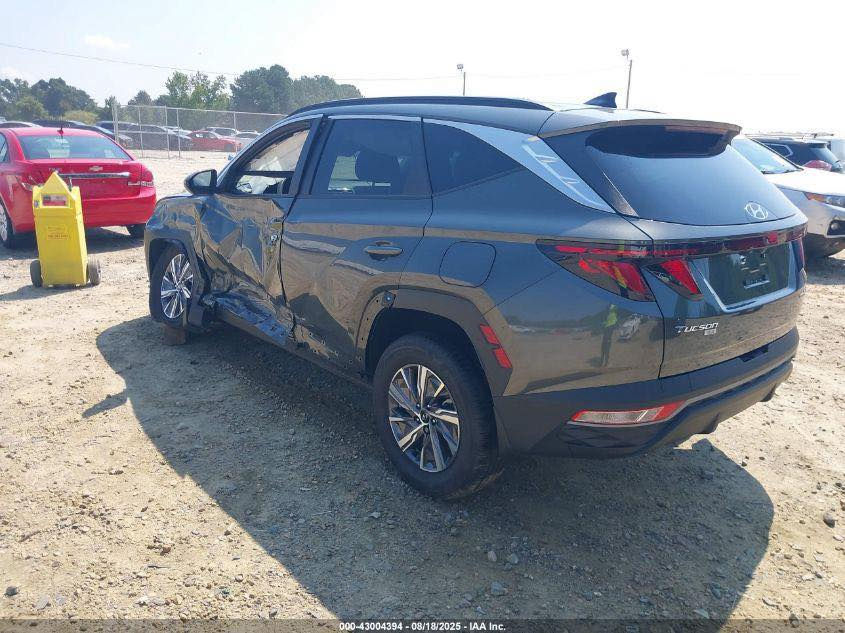 توكسان 2024 هايبرد 
السياره موجوده بالكراج بغداد اليوسفيه 
السياره تحتاج تصليح فقط 
رقم مجاني ✅
 السياره شغاله خير من الله فول نظافه 
السعر 185$ 
وبيها مجال جداً بسيط 

للتواصل ***********
بي واتساب كذالك .
