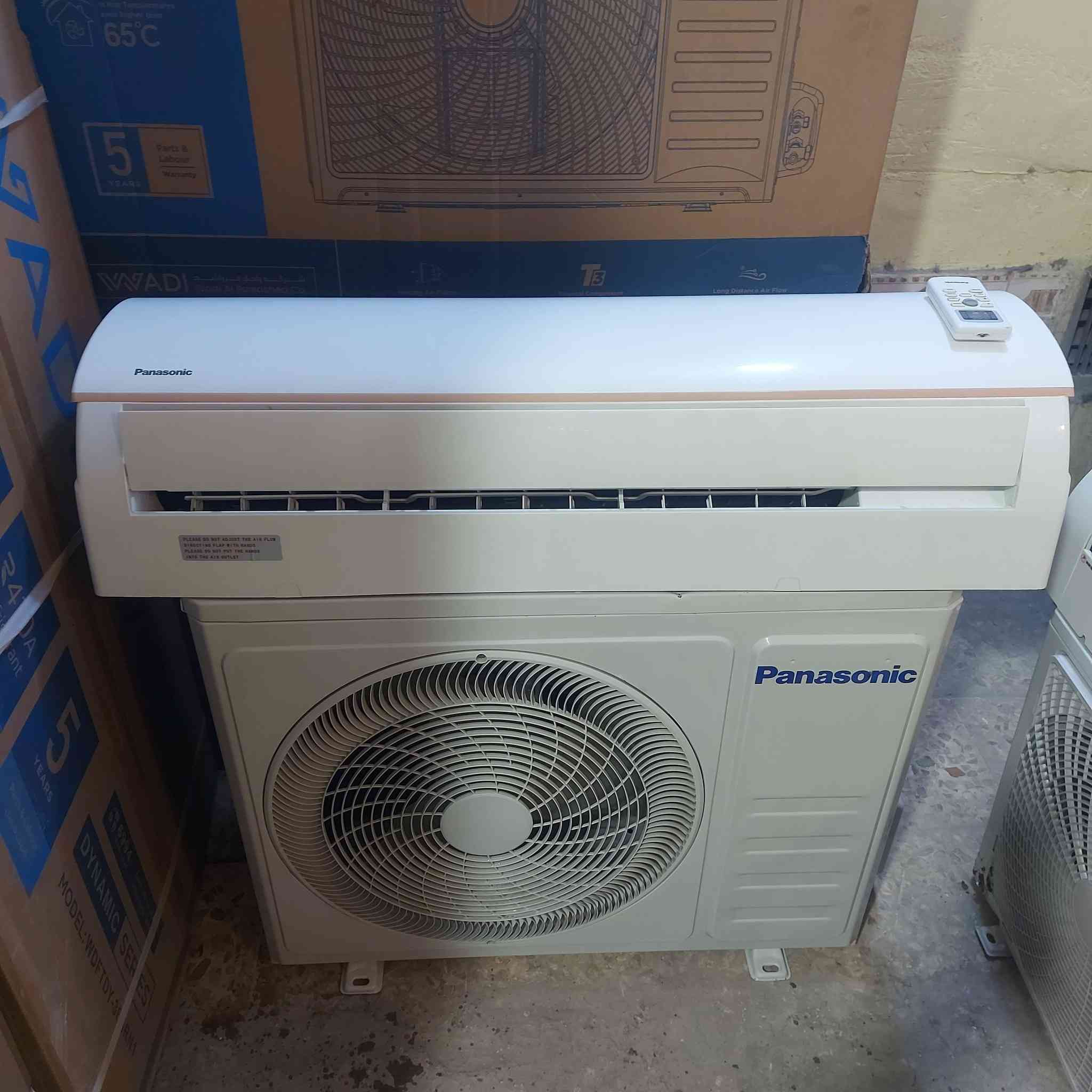 للبيع سبالت مستعمله وجديد العنوان بغداد جميلة
سلبت باناسونيك ٢طن 
نظافة ١٠٠% غاز ٢٢ 
  ياباني الاصالي 
جهاز كامل مع أغراضها 
***********
***********
