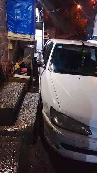 سلام عليكم بيجو 306  رقم بغداد بلاد مابيه اي صبغ فقط الدعاميه الاماميه والخلفيه تحتاج صبغ تبريد   محرك كير خير من الله  
بدلت قبل يومين صدر وكلج وعينه كامله بيه ملاحضات جدا بسيطه مثل ماموضح امامكم مكاني البياع السعر 47 بيه مجال جدا بسيط تحويل ثاني  *********** يوجد واتساب ايضا
