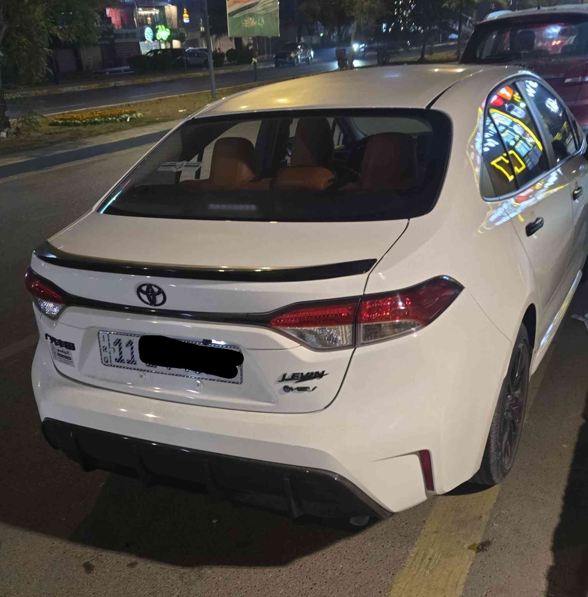 ‏السلام عليكم للبيع كورلا 2025 ليفن فول مواصفات
‏شكل امريكي  مواصفات GR
‏بصمه 
‏فتحه
‏كشنات جلد قرميدي كشن كهرباء
‏اوتو هولد سايد بريك دكمه 
‏كامرات محيطيه 360 درجه 5كامرات
‏رادار امامي مثبت سرعة تحديد مسار
‏ماشيه 4الف رقم بغداد بسمي تحويل مباشر 
‏السياره جدا نظيفه ومابيها اي نقص مكفوله
‏السعر 168 وبيها مجال للشراي مكان السياره بغداد زيونه للاستفسار ***********
