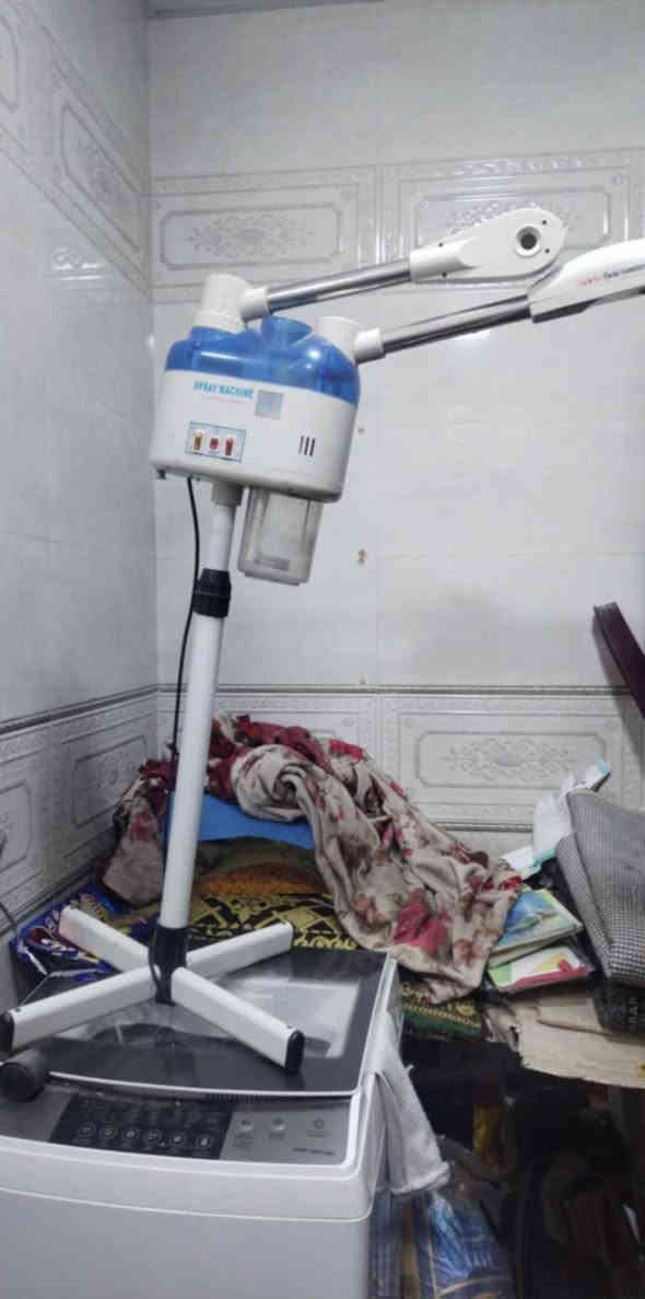 ادوات  حلاقه ميز جهاز تبخير كرسي
بسعر مناسب استفسار ***********
