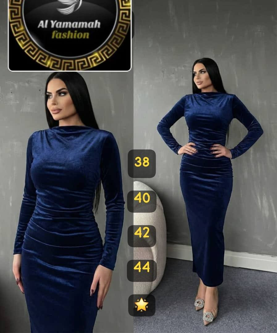 *السعر 120 ألف 🔥*
فستان سهرة انيق وشيك ومرتب ومشغول بأدق التفاصيل لاظهار أناقتك 🔥🔥🔥🔥🔥🔥🔥🔥

القماش* مخمل استيكس اجنبي تقيل جدا مكفول 🔥
القياسات * ستاندر ❤️ 
38 40 42 44 ❤️ 
الألوان * بالصور والصور واقع والواقع احلا من الصورة ✔️ 

يوجد توصيل وشحن فوري بإزن الله ✅✅✅✅✅


**إذا كنت صاحب هذا الإعلان وتريد حذفه لأي سبب، رجاءا أرسل رسالة إلى الدعم الفني**