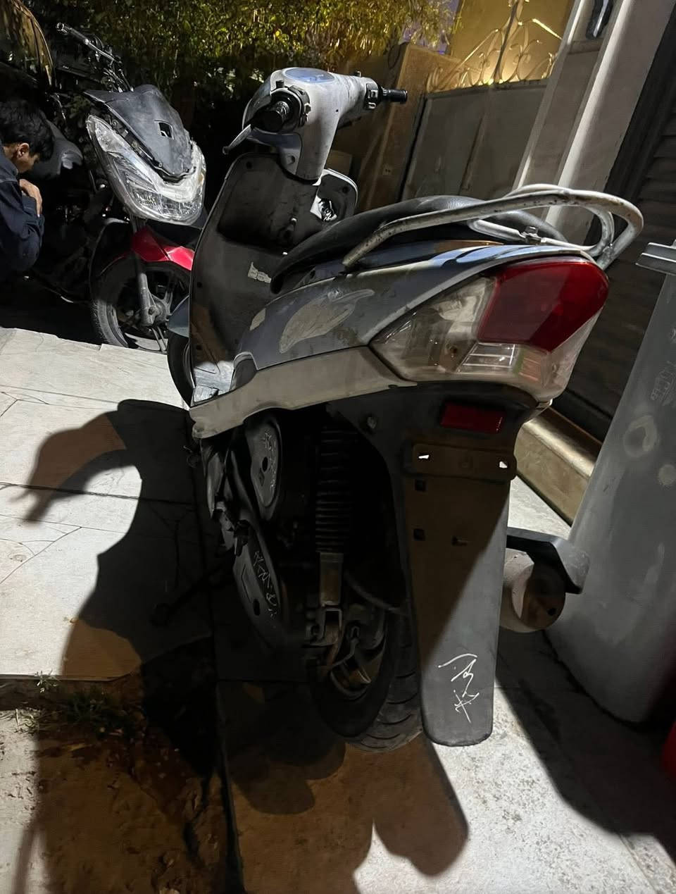 السلام عليكم ماكس منغولي سلف هندر كهربائيات كامله مكاني بغداد شارع فلسطين السعر 450 وبيها مجال ملاحضة نقصها باتري ***********
