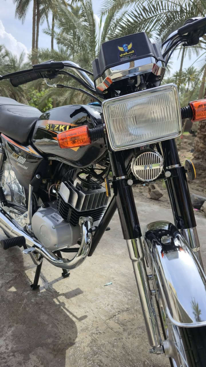 للبيع ساسوكي خبط الدراجه بهدهي علا حال الوكيل السعر 950وبيه مجال بصيط مكاني حله ***********
