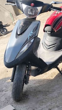 للبيع ماكس عدله دراجه نضييفه اريد (مليون)  بيه مجال الخاص مفتوح 078654...