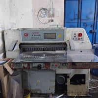 مقص قياس ٩٢ • أجهزة منزلية