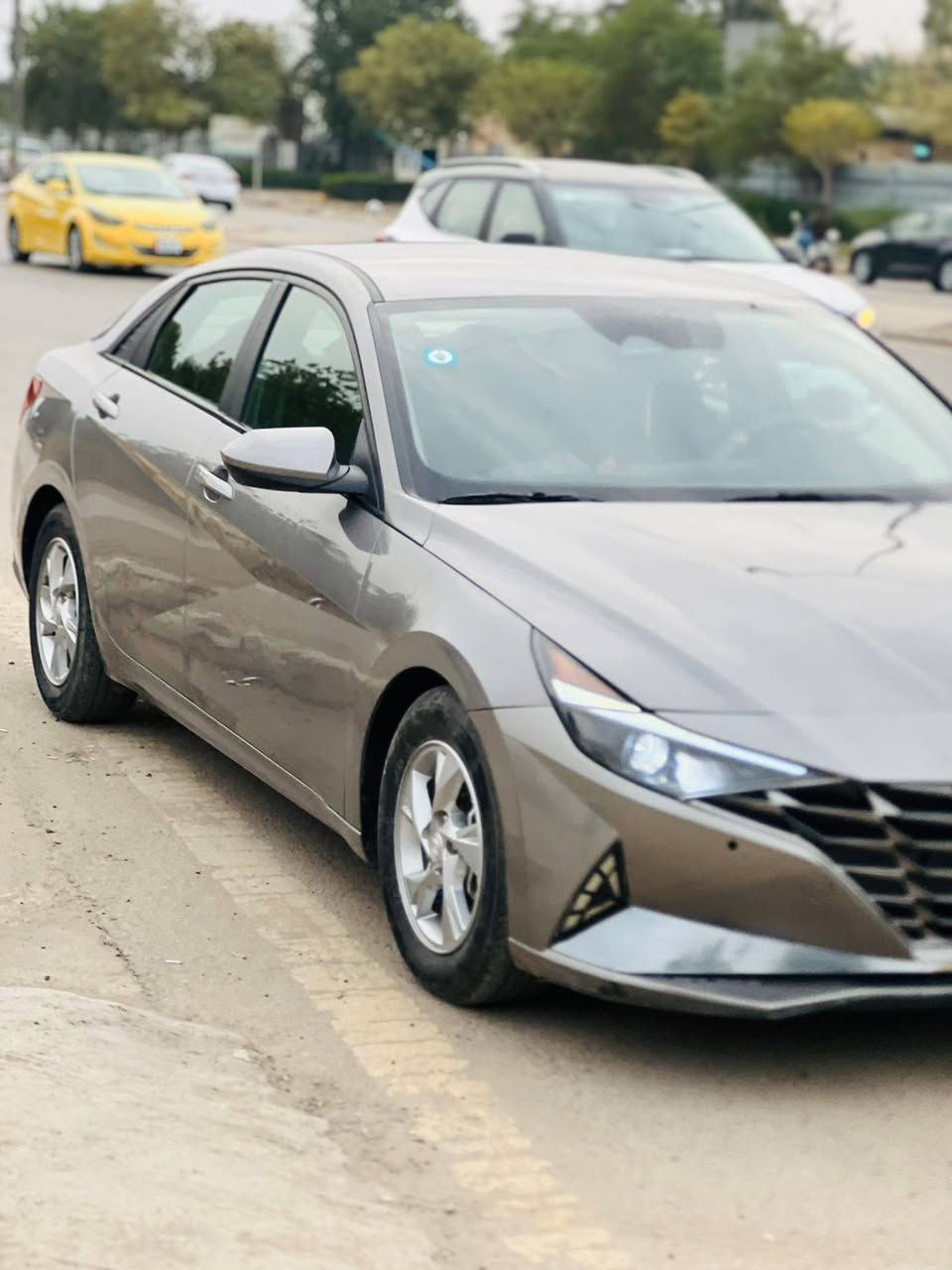 النترا 2021
ماشيه 68 الف
رقم بغداد 
تحكمات 
حساسات 
توقف ذاتي 
السيارة خير من الله 
صور الحادث موجوده بالمنشور 
السعر 150 مجال بسيط
‏‪***********‬‏
