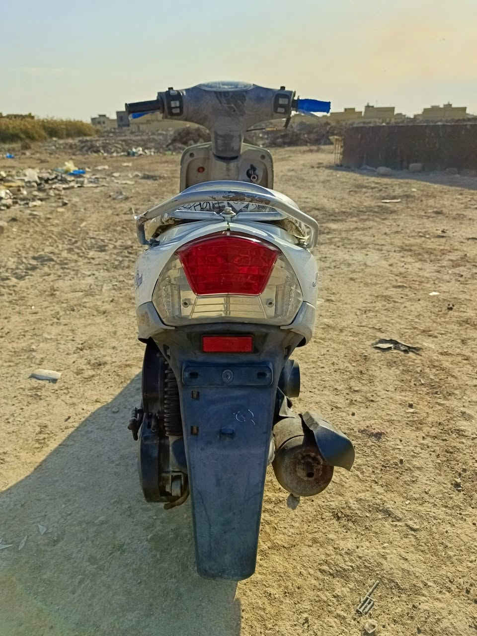 ماكس منغولي دراجه حاوية صار شهرين من ماخذه دراجه بلاد تشتغل سلف واحد باي وقت وين ماتريد افحص السعر 725 وبيها مجال قليل هذا رقمي للشراي ***********
