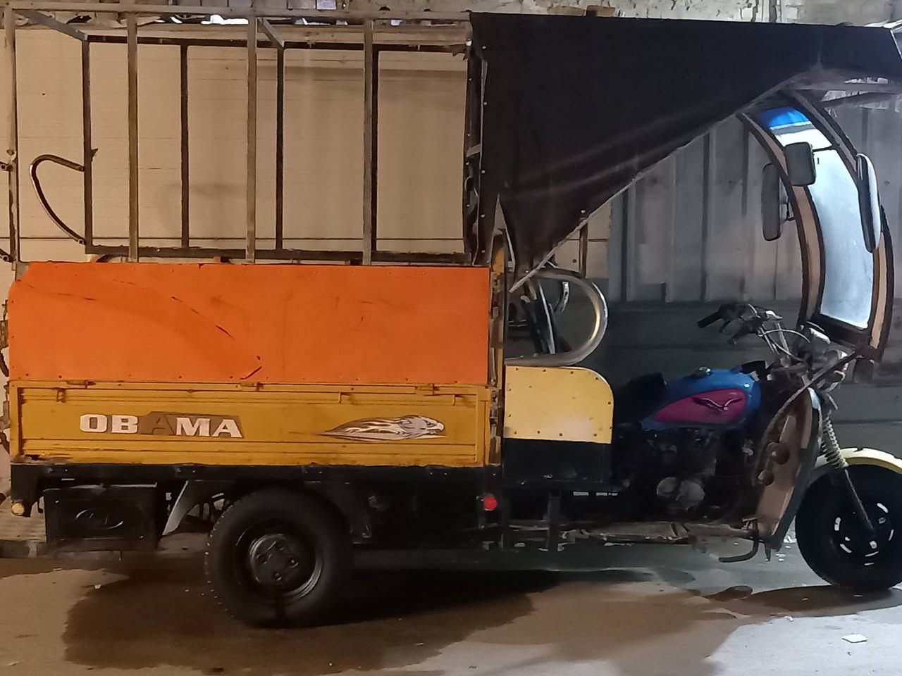 ستوته أوباما ٢٠١٥ بلاديه ما ملعوب بيهه ولا برغي مفتوح منهه ابد
أوراقه كامله اصوليه

مكفول من محرك واكسل وشاصي ورقم شاصي

تخم تاير مال كيا حمل جديد

عوزهه بس باتري

ستوته نضيفه وخير من الله

سعرهه واحد و ٢٠٠ بيهه مجال  وبلخدمه 

مكاني بغداد جديده (بلنعيريه)

رقمي ***********
