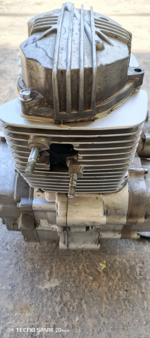 سلام عليكم محرك ستوته للبيع بوشه وبستم وكاور وسلف وكلجات جداد صارلي 3من شادهن كامات تخربط وجبت مكينه غيره سعر 50العنوان القاسم الاتصال على الرقم ***********
