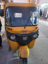 تكتك باجاج موديل ٢٠٢٠ أوراقها كاملة  رايدها ب٦ وبيها مجال بسيط  بغداد/...