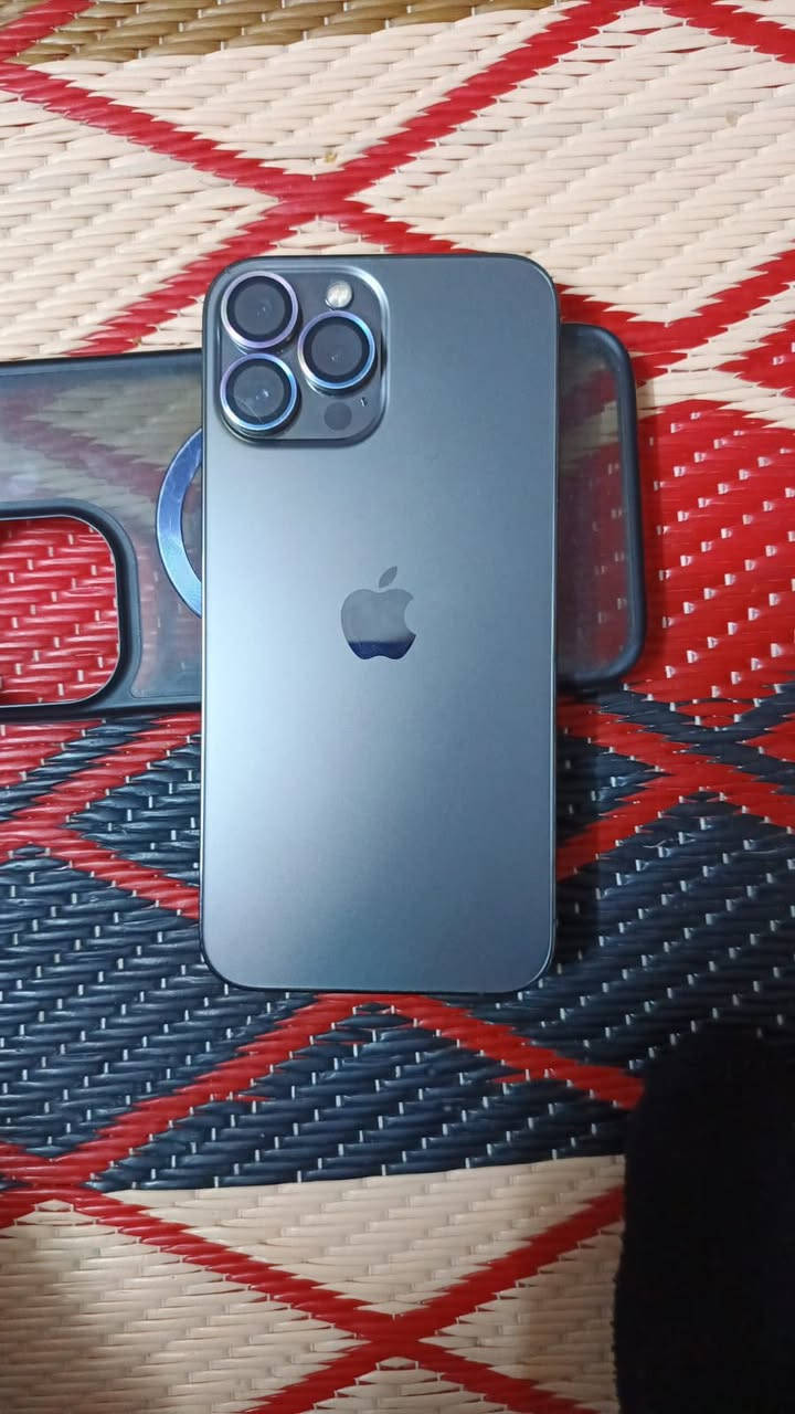 سلام عليكم  جهاز ايفون 13برو بطاريه 95 جهاز نضيف مكاني نهروان يم مطعم جواد  رقم ***********
