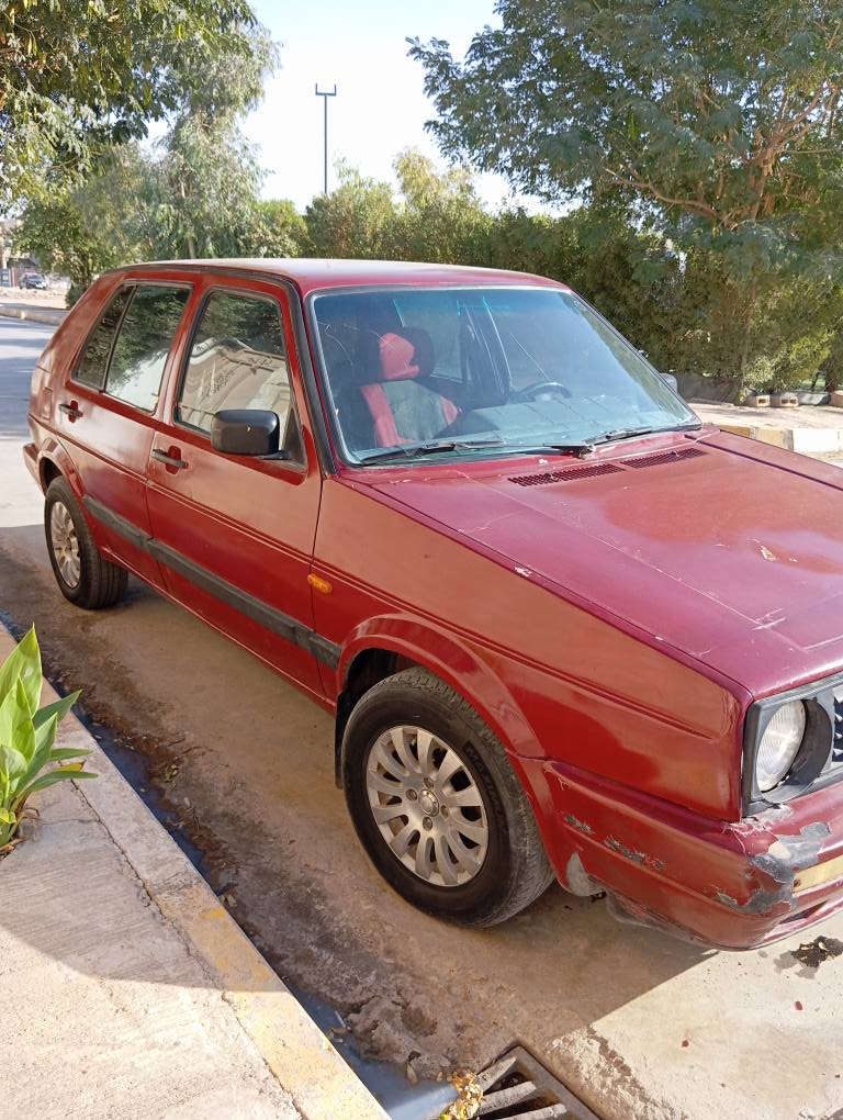 سلام عليكم كولف موديل 1992 شرط مابي اي عيب كفالة عامة من صدر وكير ومكينة اي عيب مابي شرط تحويل مكان سيارة كركوك حي عسكري سعرها 20 وبي مجال شوية ما متواجد ع نت 
*********** كركوك, العراق
